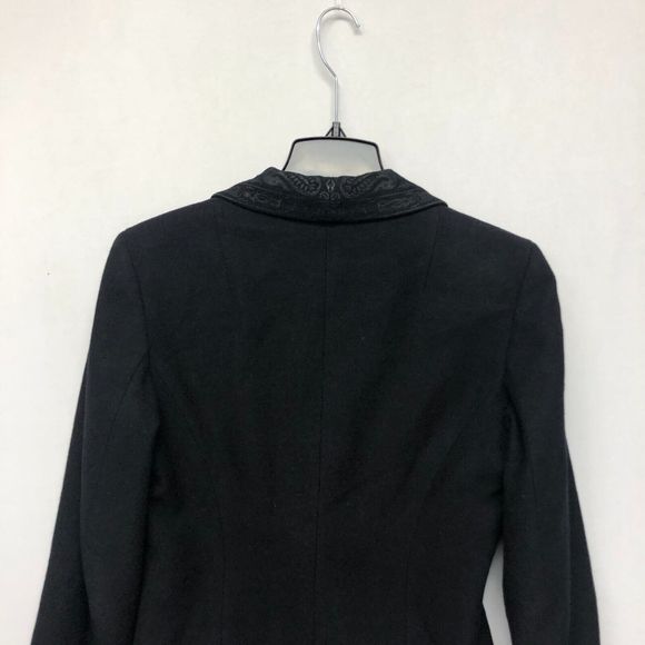 Bogner Women Embroidered 100% Wool Blazer Jacket US Size 6 Black M104 -24 - Picture 14 of 14